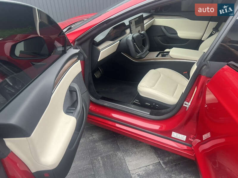 Ліфтбек Tesla Model S 2021 в Житомирі