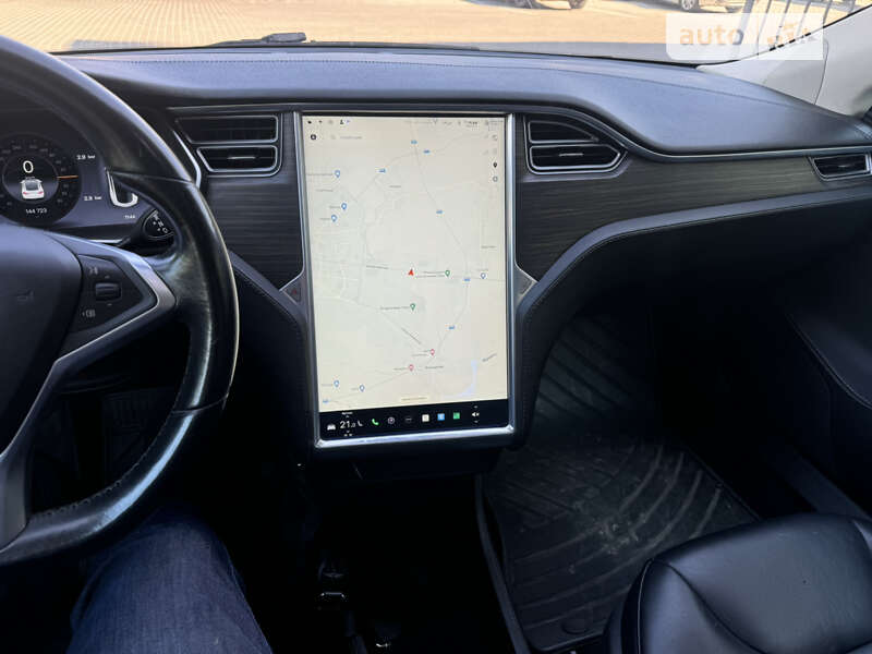 Лифтбек Tesla Model S 2014 в Ровно