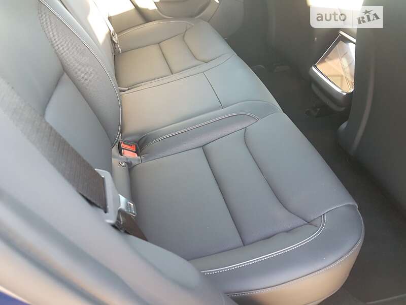 Лифтбек Tesla Model S 2022 в Харькове