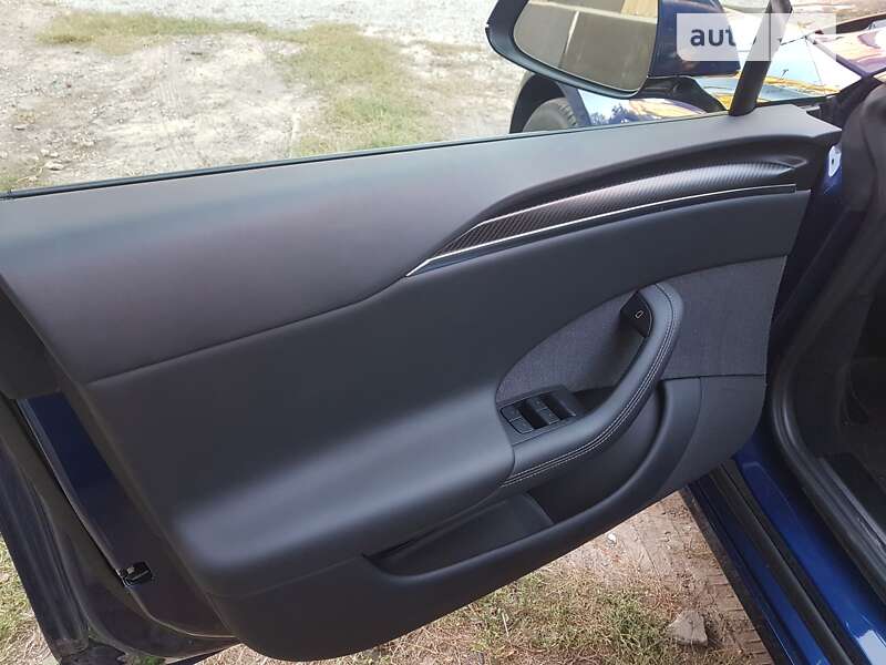Лифтбек Tesla Model S 2022 в Харькове