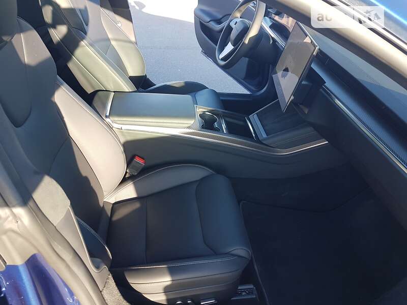 Лифтбек Tesla Model S 2022 в Харькове