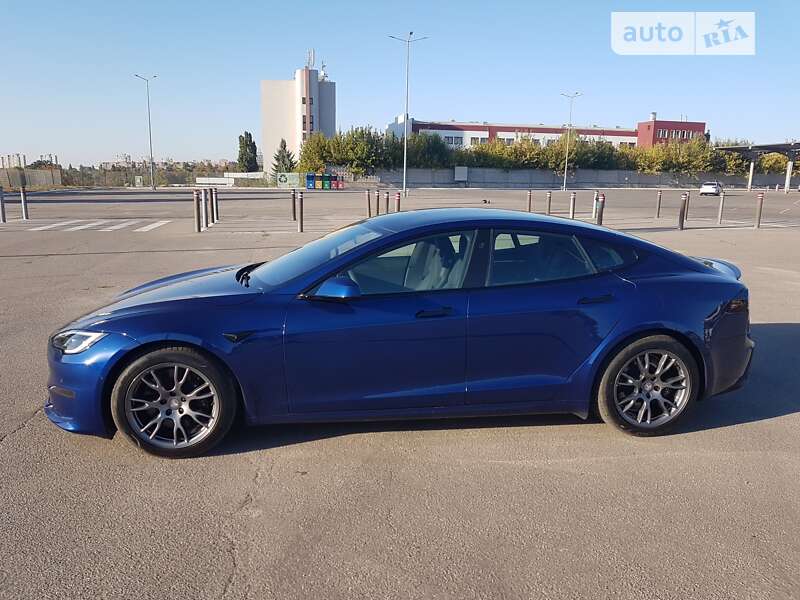 Лифтбек Tesla Model S 2022 в Харькове