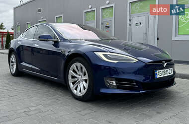 Лифтбек Tesla Model S 2018 в Виннице фото 3 Лифтбек Tesla Model S 2018 в Виннице