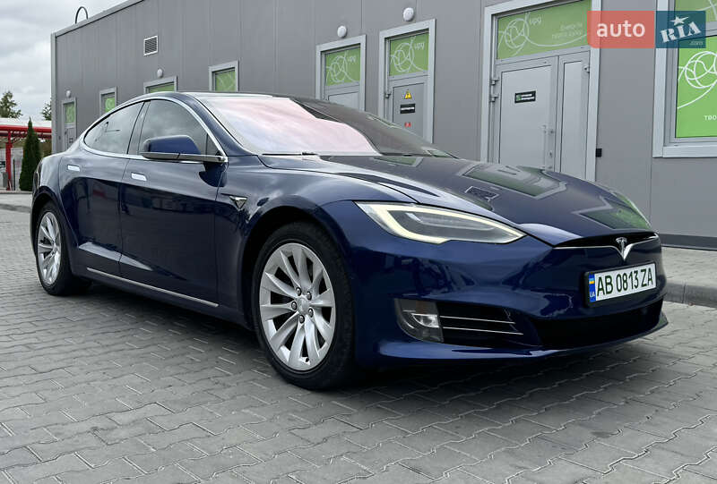 Лифтбек Tesla Model S 2018 в Виннице фото 3 Лифтбек Tesla Model S 2018 в Виннице