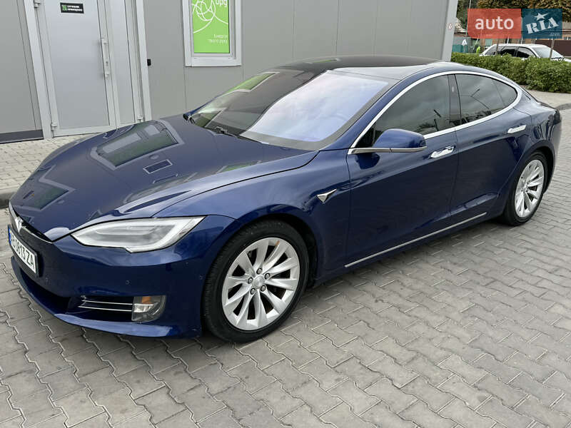 Лифтбек Tesla Model S 2018 в Виннице фото 7 Лифтбек Tesla Model S 2018 в Виннице