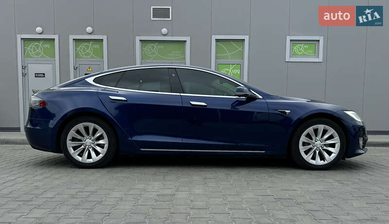 Лифтбек Tesla Model S 2018 в Виннице фото 4 Лифтбек Tesla Model S 2018 в Виннице