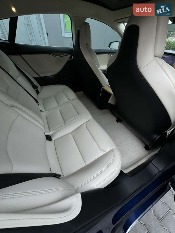 Лифтбек Tesla Model S 2018 в Виннице фото 18 Лифтбек Tesla Model S 2018 в Виннице