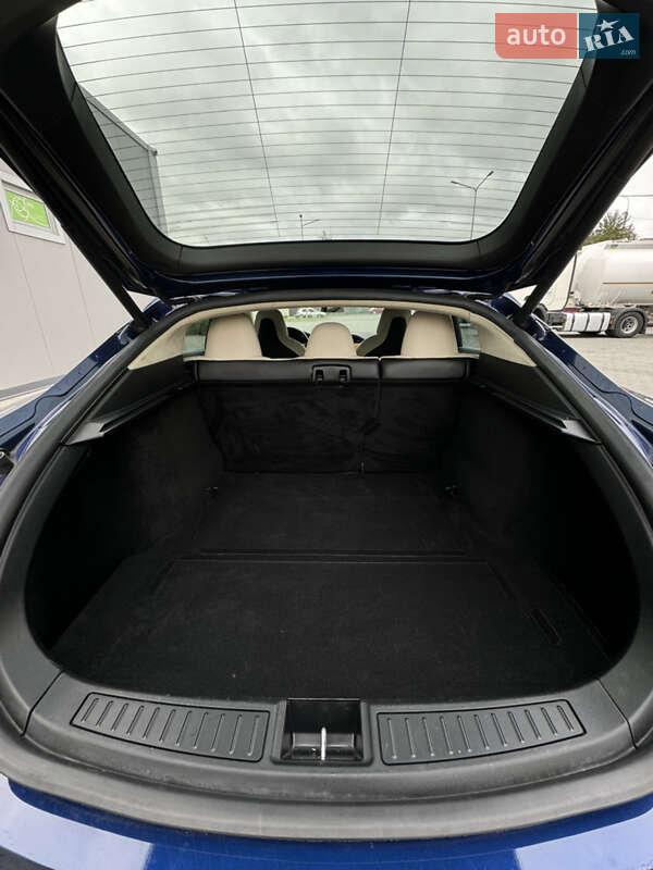 Лифтбек Tesla Model S 2018 в Виннице фото 23 Лифтбек Tesla Model S 2018 в Виннице