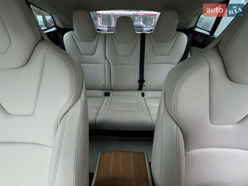 Лифтбек Tesla Model S 2018 в Виннице фото 20 Лифтбек Tesla Model S 2018 в Виннице