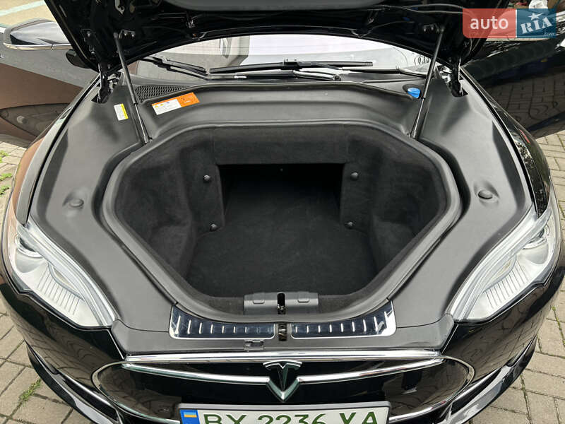 Лифтбек Tesla Model S 2013 в Красилове фото 23 Лифтбек Tesla Model S 2013 в Красилове