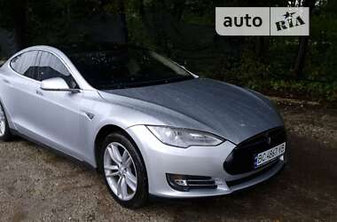 Лифтбек Tesla Model S 2013 в Львове