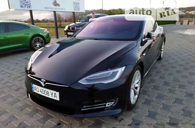 Ліфтбек Tesla Model S 2018 в Мукачевому