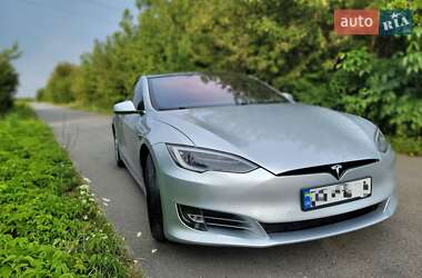 Ліфтбек Tesla Model S 2018 в 