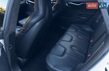 Лифтбек Tesla Model S 2016 в 