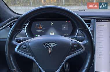 Лифтбек Tesla Model S 2016 в 