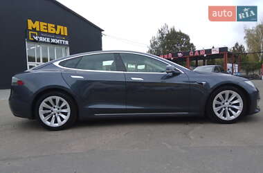 Ліфтбек Tesla Model S 2017 в 