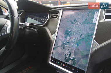 Ліфтбек Tesla Model S 2017 в 