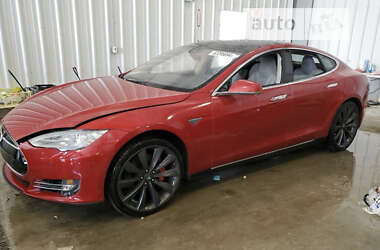 Лифтбек Tesla Model S 2014 в Тернополе