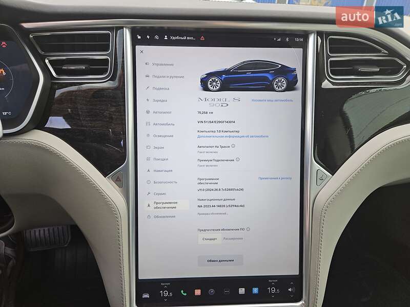 Ліфтбек Tesla Model S 2016 в Львові