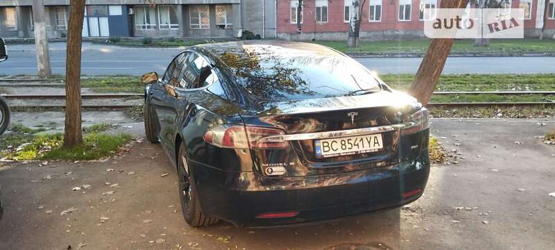 Лифтбек Tesla Model S 2018 в Одессе