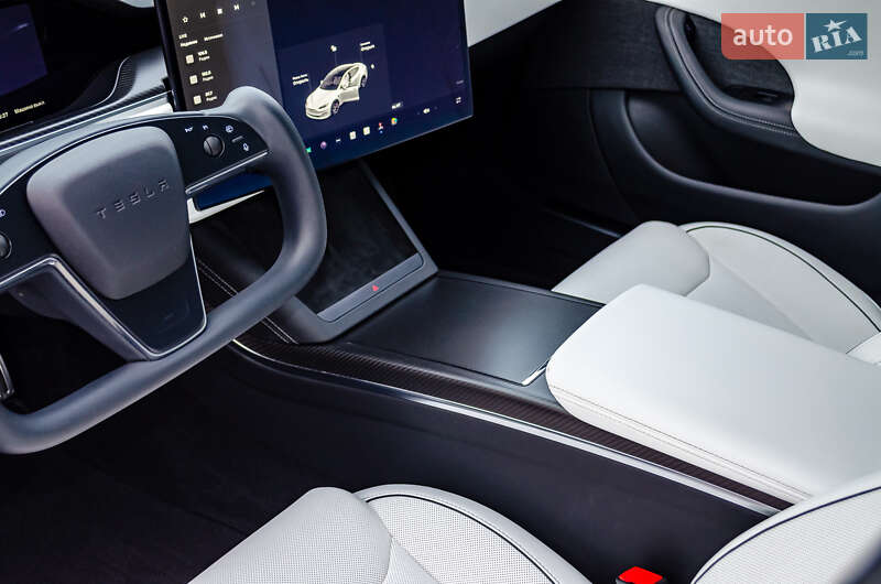 Ліфтбек Tesla Model S 2023 в Києві фото 25 Ліфтбек Tesla Model S 2023 в Києві