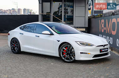 Лифтбек Tesla Model S 2023 в Киеве
