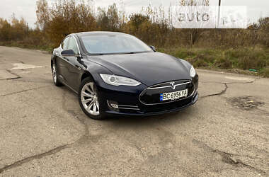 Лифтбек Tesla Model S 2013 в Трускавце