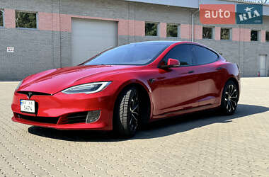 Ліфтбек Tesla Model S 2017 в Костопілі