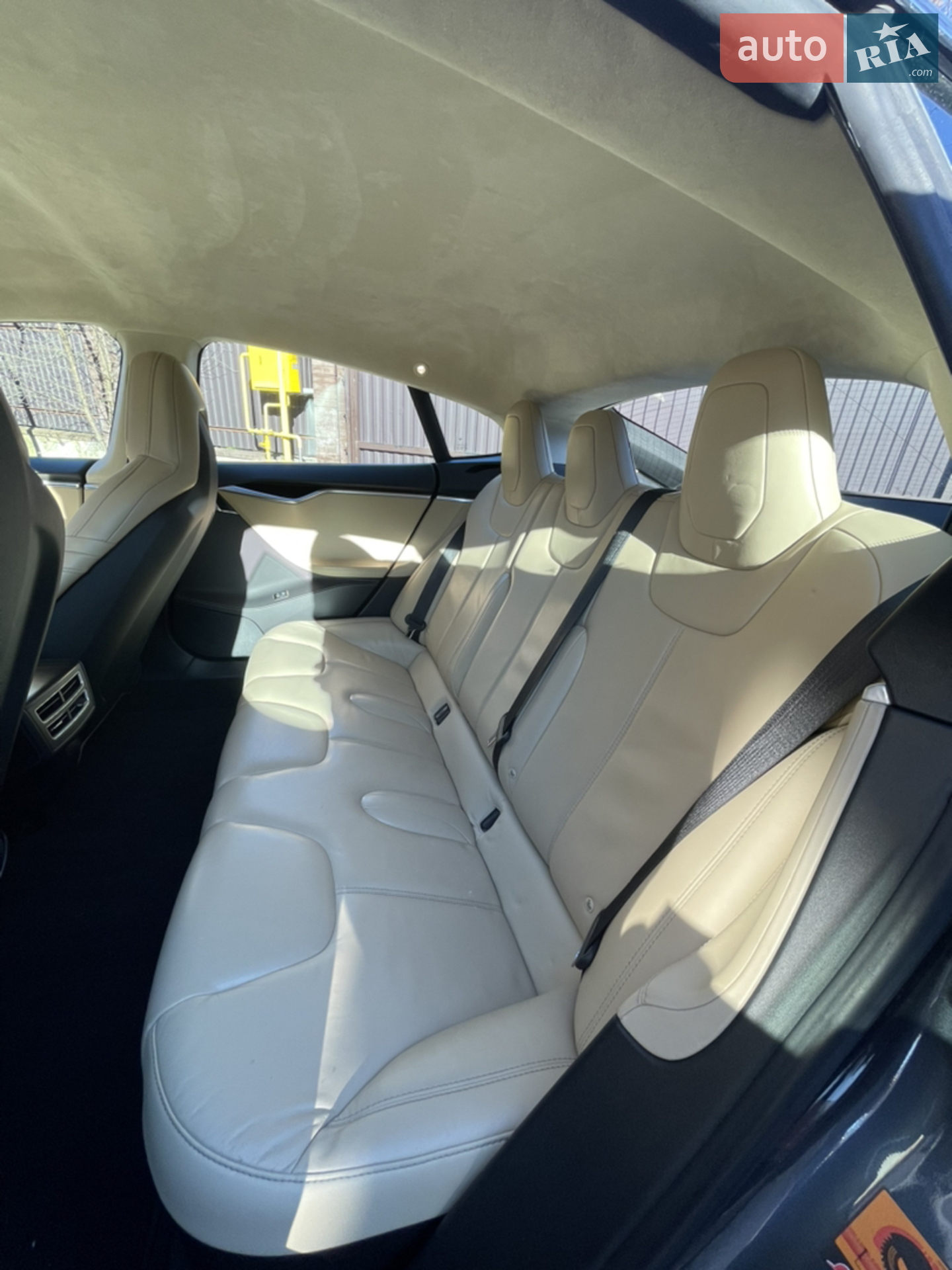 2016 Tesla Model S - мініатюра 11