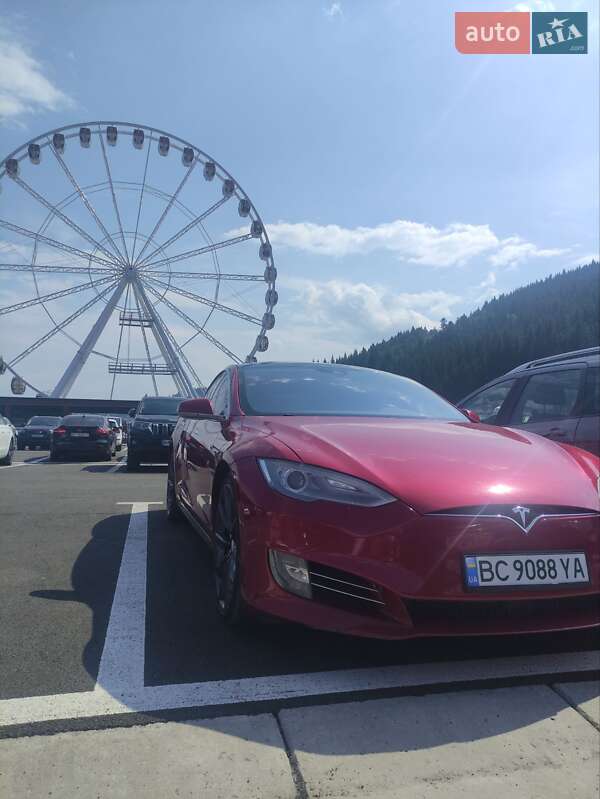 Лифтбек Tesla Model S 2016 в Львове фото 2 Лифтбек Tesla Model S 2016 в Львове