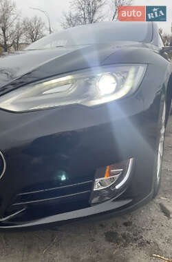 Лифтбек Tesla Model S 2013 в Киеве