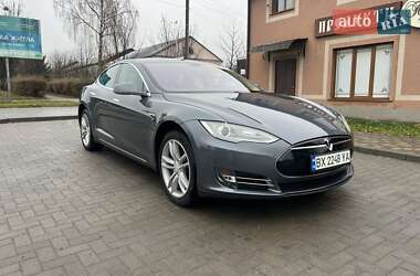 Лифтбек Tesla Model S 2013 в Красилове