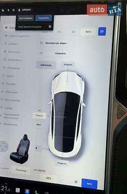 Ліфтбек Tesla Model S 2015 в 