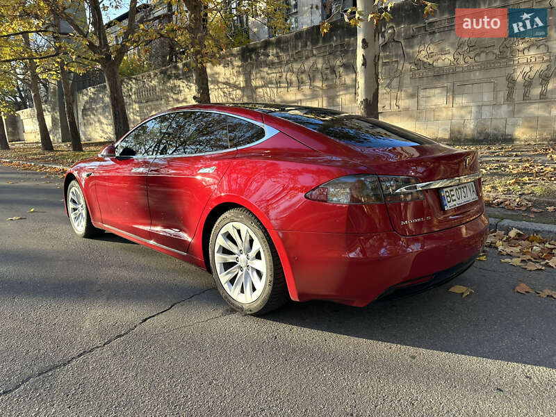 Ліфтбек Tesla Model S 2019 в Миколаєві фото 5 Ліфтбек Tesla Model S 2019 в Миколаєві
