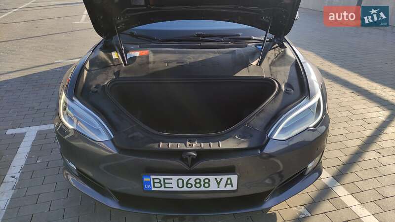 Лифтбек Tesla Model S 2016 в Первомайске фото 8 Лифтбек Tesla Model S 2016 в Первомайске