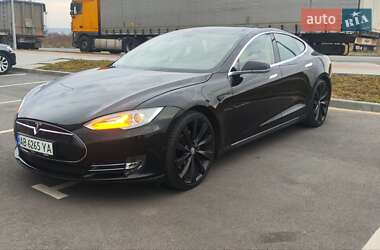 Лифтбек Tesla Model S 2014 в Виннице