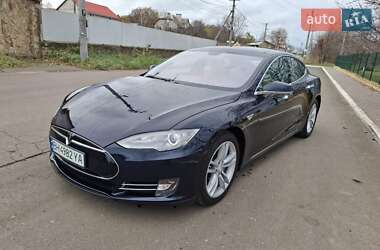 Лифтбек Tesla Model S 2014 в Одессе