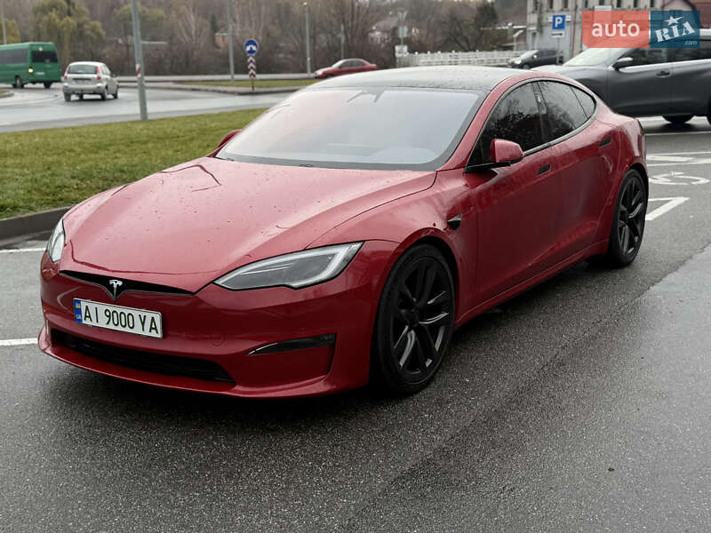 Лифтбек Tesla Model S 2022 в Виннице