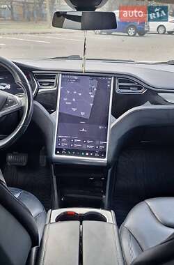 Ліфтбек Tesla Model S 2015 в 
