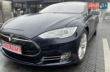 Лифтбек Tesla Model S 2014 в Ивано-Франковске