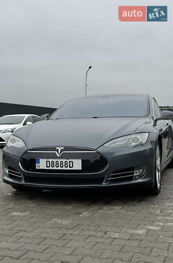 Ліфтбек Tesla Model S 2014 в Хмельницькому