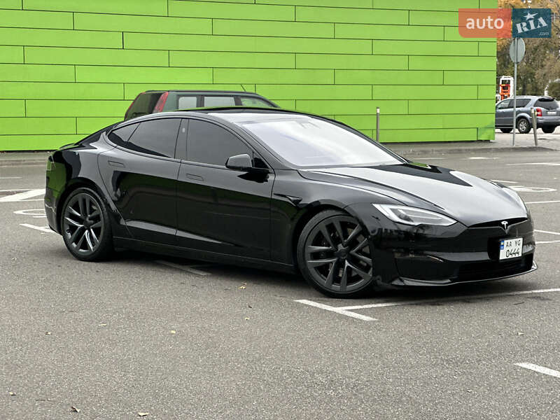 Ліфтбек Tesla Model S 2021 в Києві