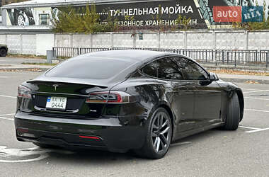 Лифтбек Tesla Model S 2021 в 