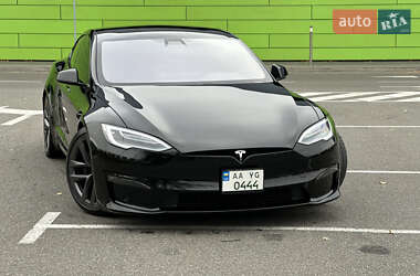 Лифтбек Tesla Model S 2021 в Киеве