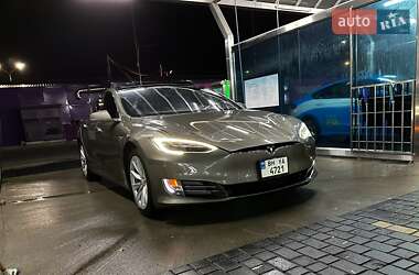 Лифтбек Tesla Model S 2016 в Одессе