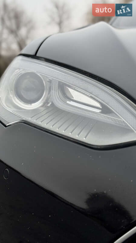 Ліфтбек Tesla Model S 2014 в Зборові