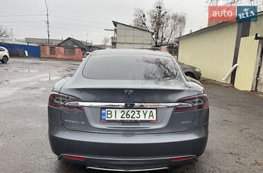 Лифтбек Tesla Model S 2013 в Полтаве