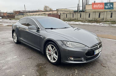 Лифтбек Tesla Model S 2013 в Полтаве