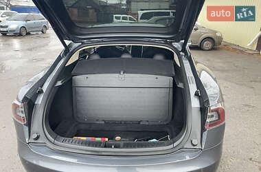 Лифтбек Tesla Model S 2013 в Полтаве