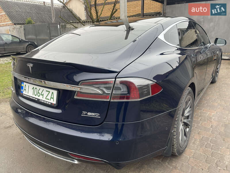 Лифтбек Tesla Model S 2015 в Харькове фото 7 Лифтбек Tesla Model S 2015 в Харькове